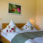 Landhotel-gasthof Gruener Baum הרסברוק