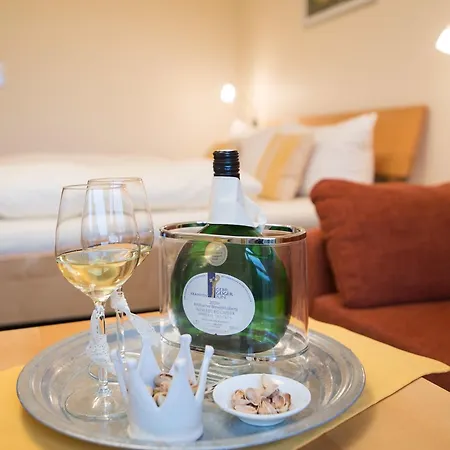Hotel Landhotel-gasthof Gruener Baum 3*